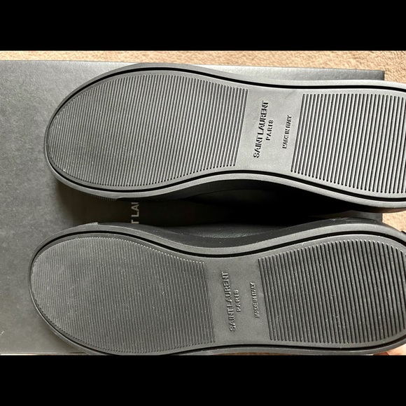 Brand new Saint Laurent sneaker “Andy” - Picture 5 of 5